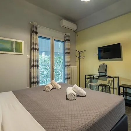 Ruby ' S Best Acropolis Apartment-3